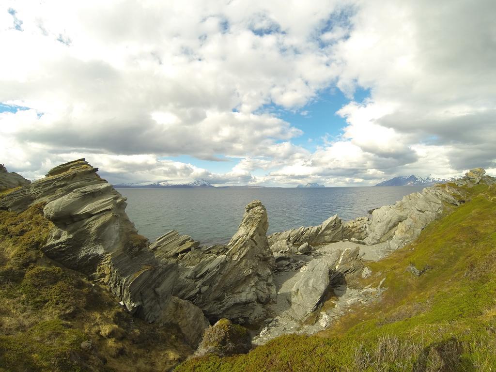 Nord-Lenangen Lyngen Fjordcampヴィラ エクステリア 写真