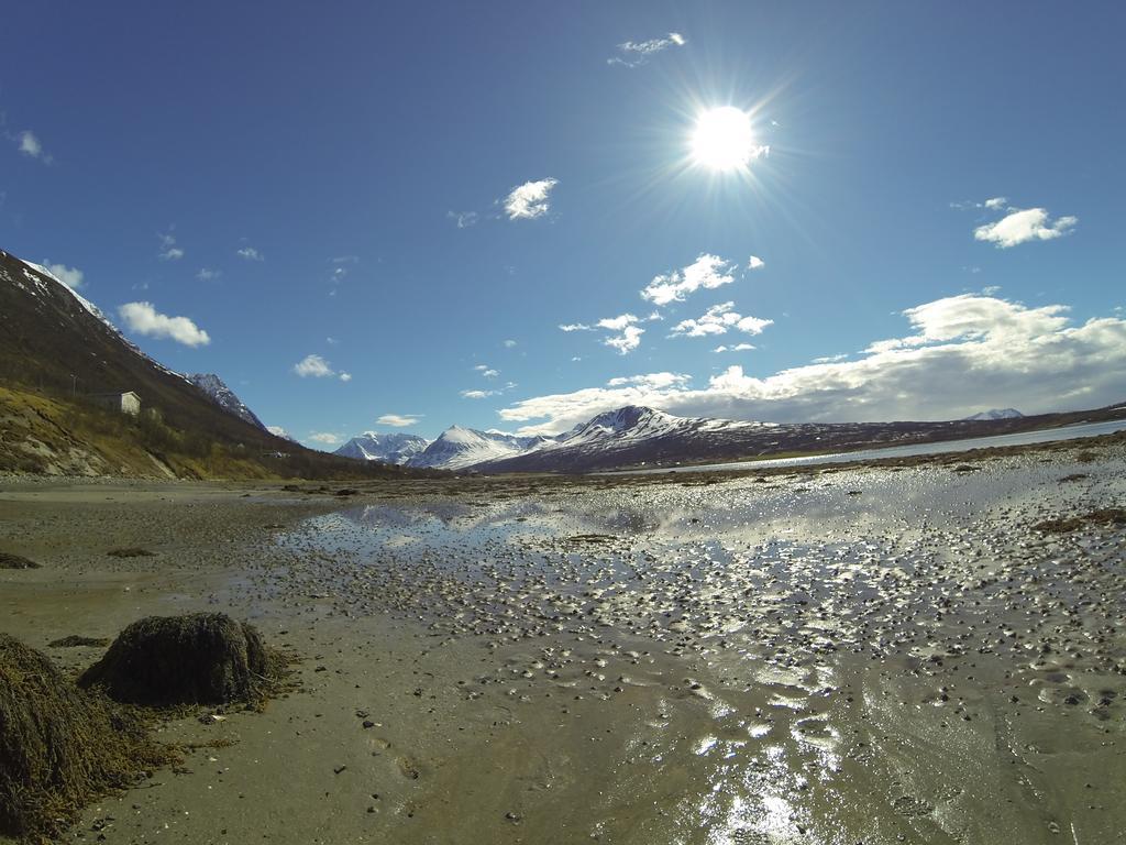 Nord-Lenangen Lyngen Fjordcampヴィラ エクステリア 写真